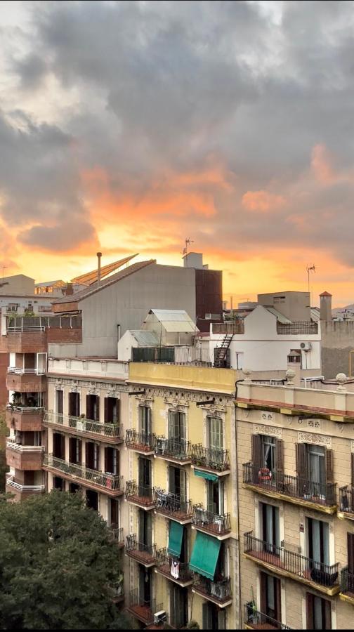 Charming Appartement In The Heart Of Barcelona Eksteriør billede